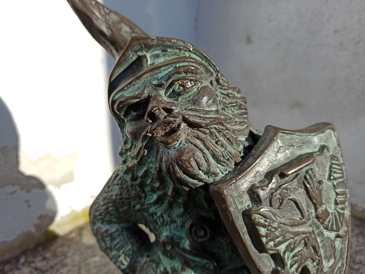 Foto zwerg Rycerz Jadwiżański (Leśniczek) in Nahaufnahme