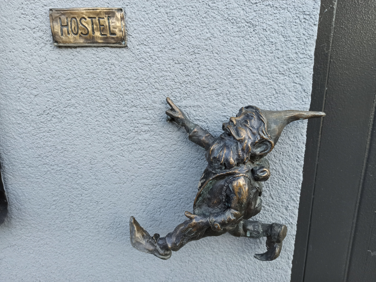 Foto zwerg Hostelik