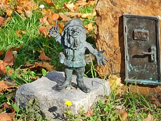 Photo of the dwarf Agencjusz