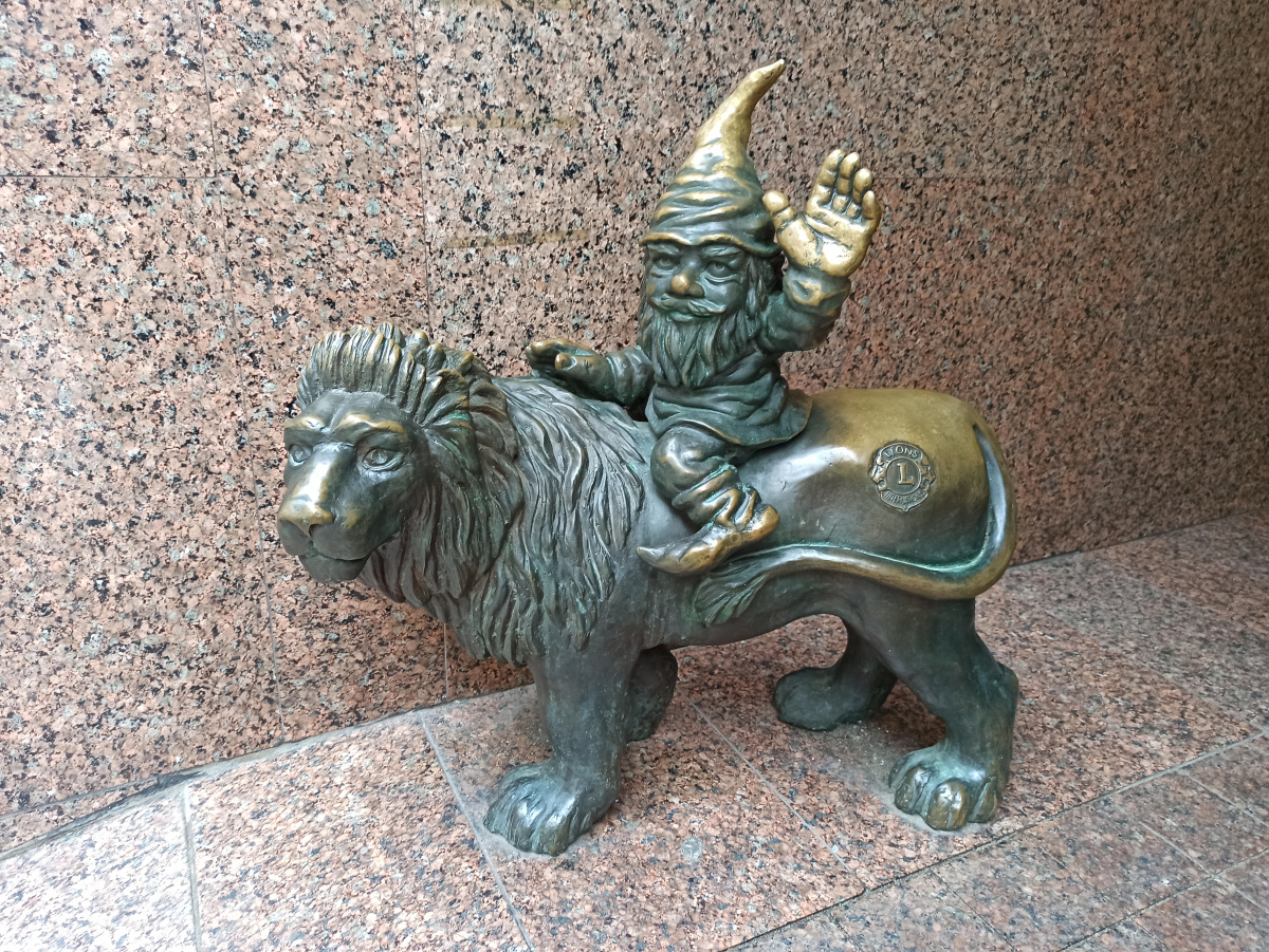 Foto zwerg Lion spod znaku Lwa (Lionek)