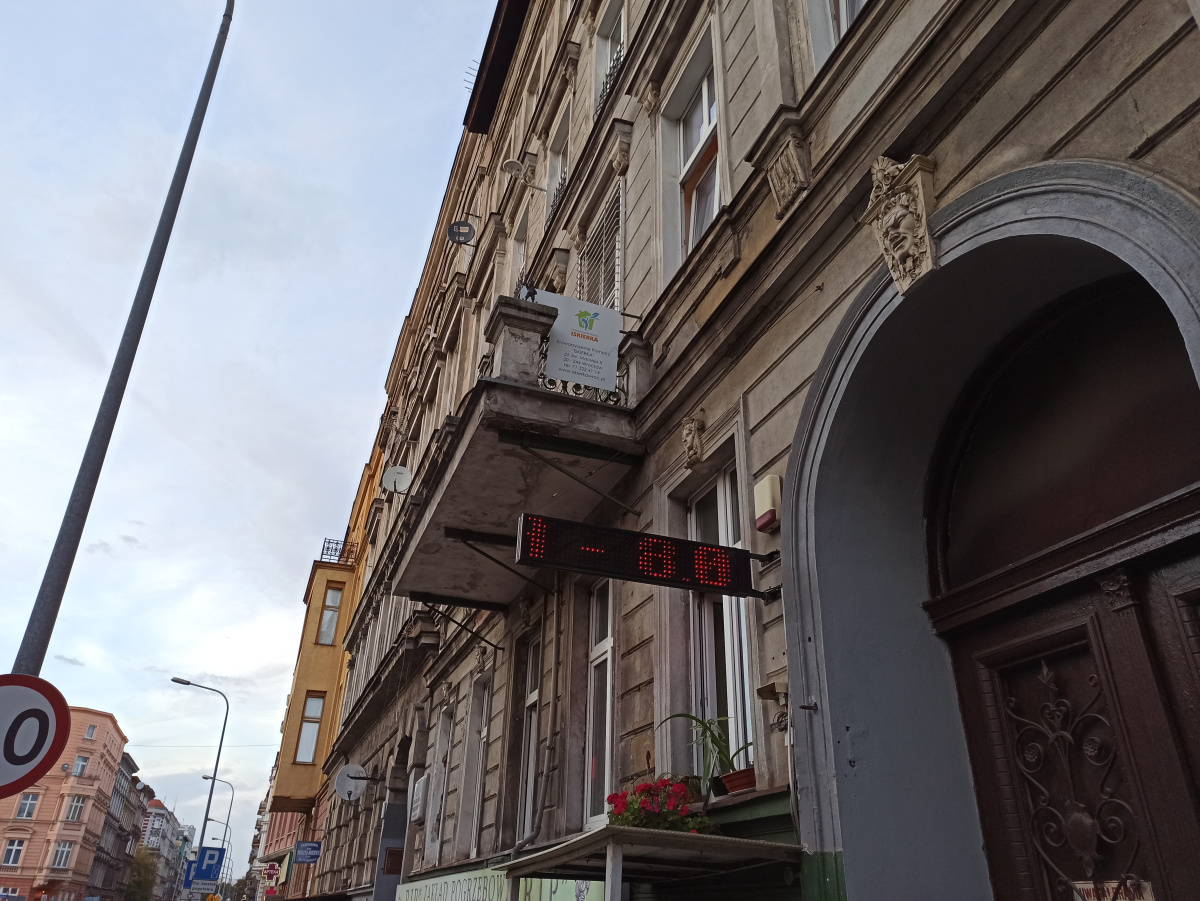  Foto de la ubicación del enano enano Iskierka