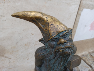 Foto eines Zwerges Kuźnik
