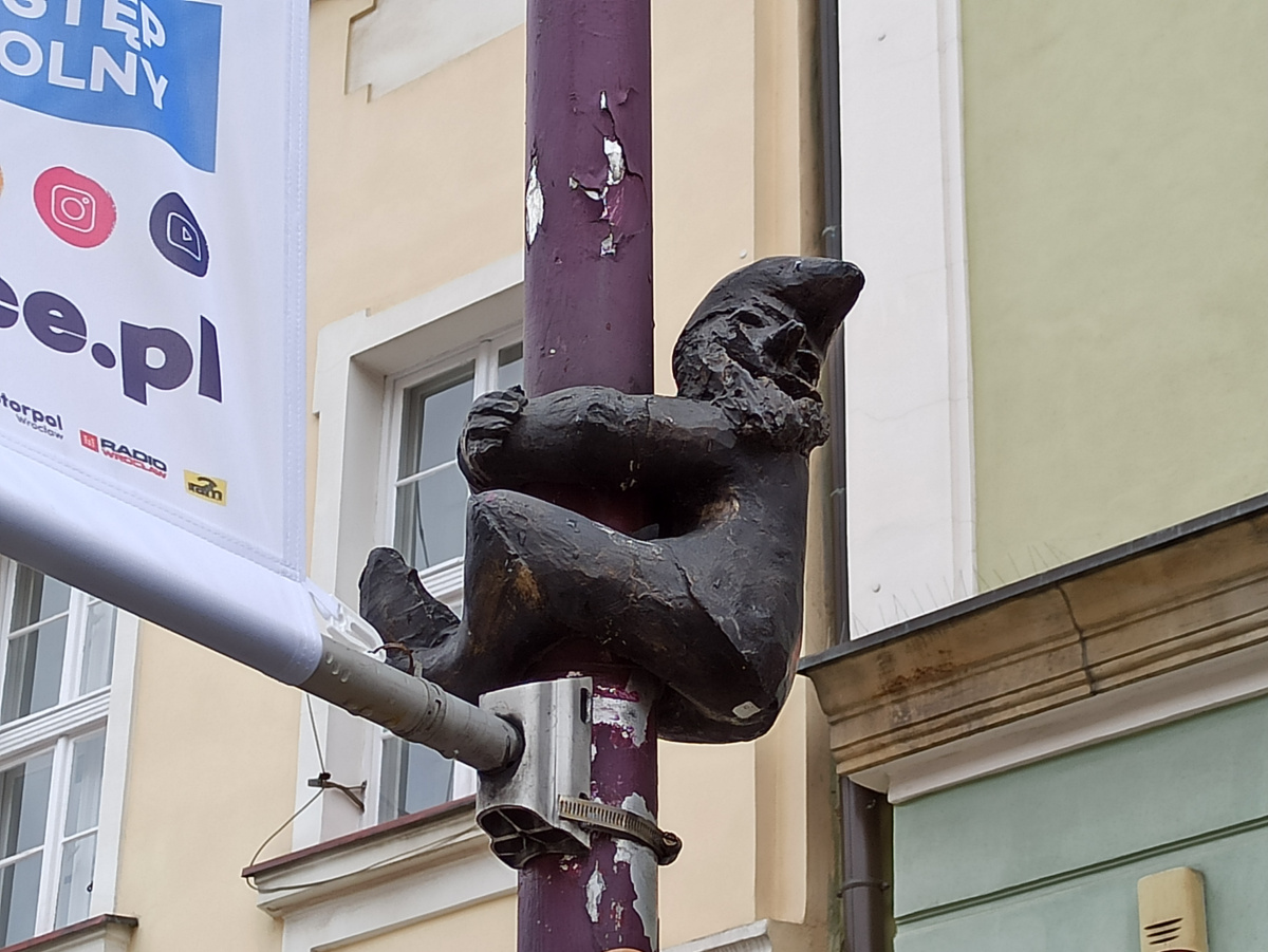 Foto zwerg Słupnik Świdnicki in Nahaufnahme