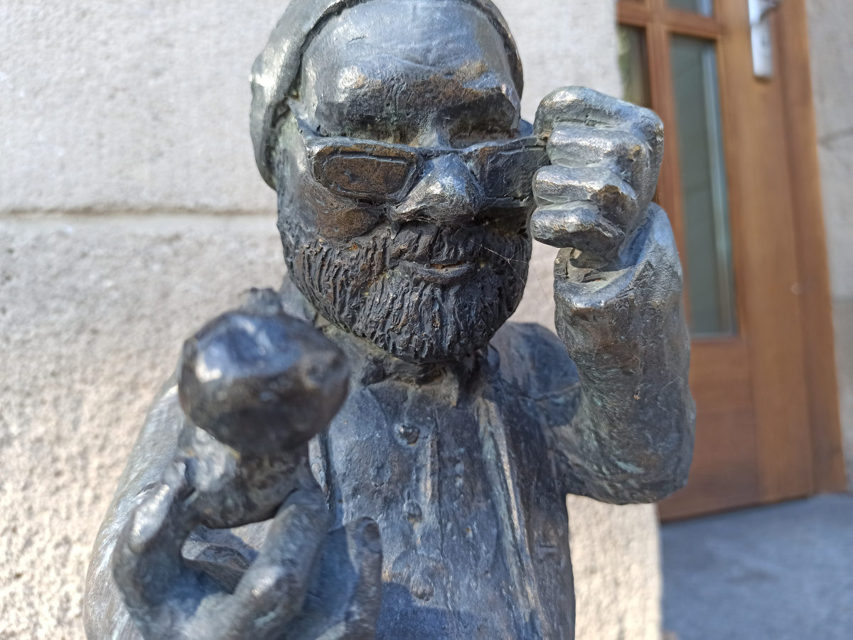 Foto zwerg Chemik in Nahaufnahme