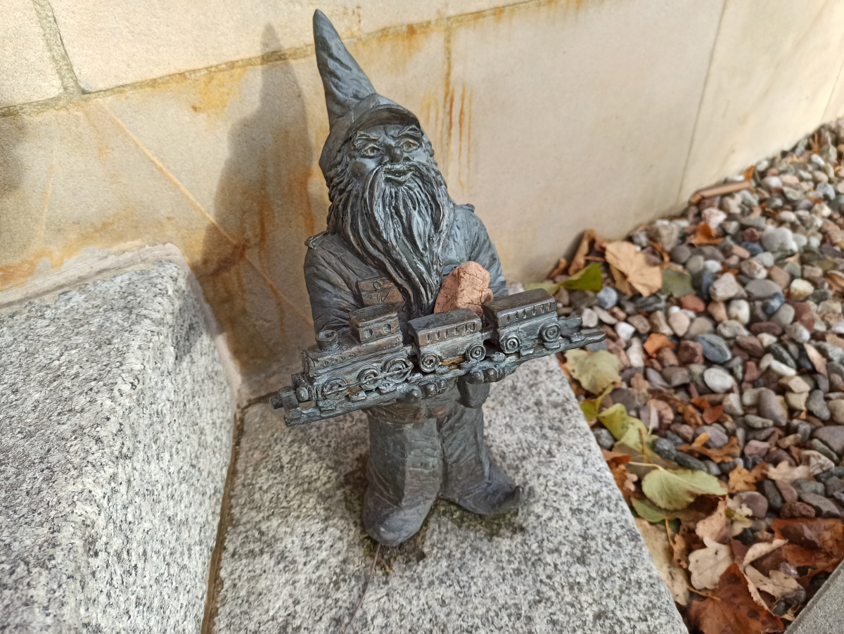 Foto zwerg Kolejarz z Kolejką