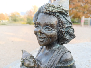 Photo of the dwarf Chuścioszka