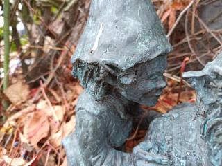 Foto eines Zwerges Pomocna
