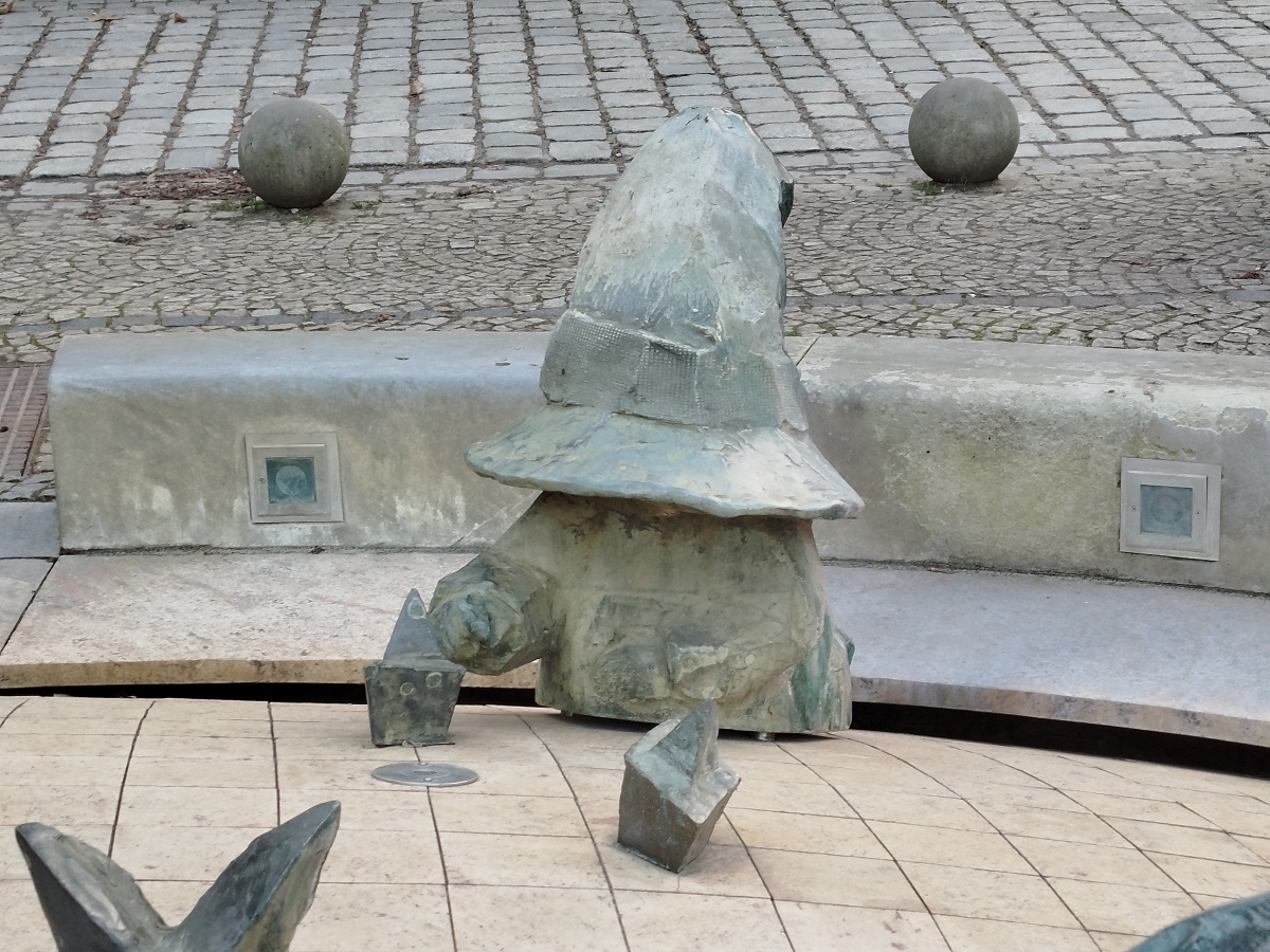 Foto zwerg Puszczający Stateczki
