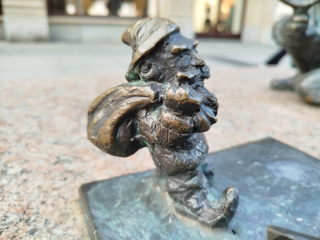 Foto eines Zwerges Rabuś III