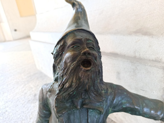Foto eines Zwerges Śpiewak Operowy