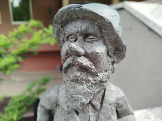 Foto eines Zwerges Deceusz