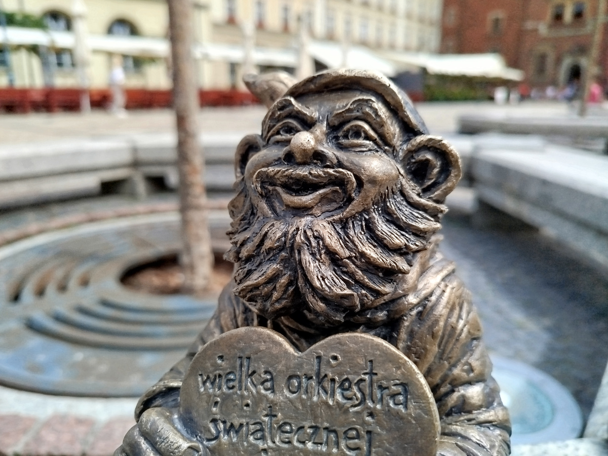 Foto zwerg WOŚPek in Nahaufnahme