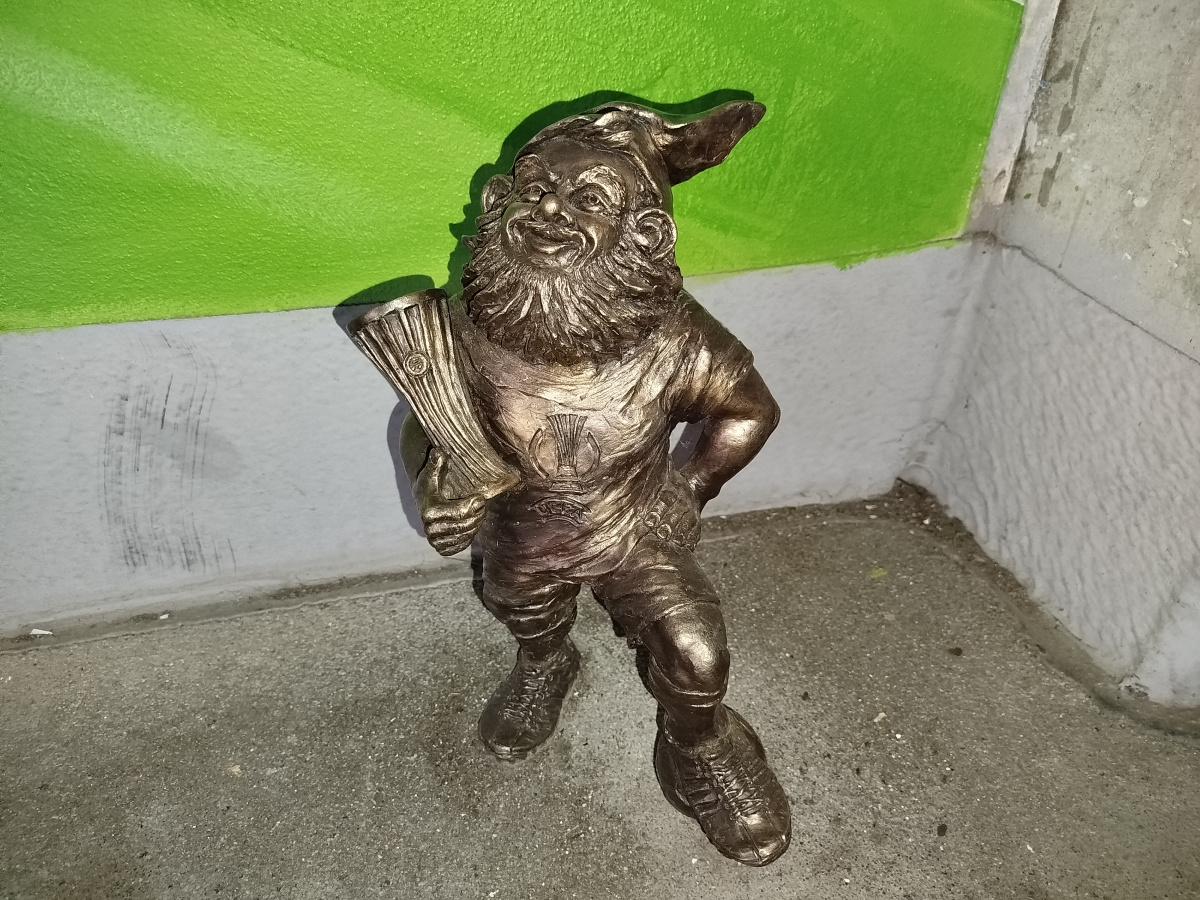 Photo of dwarf Uefek