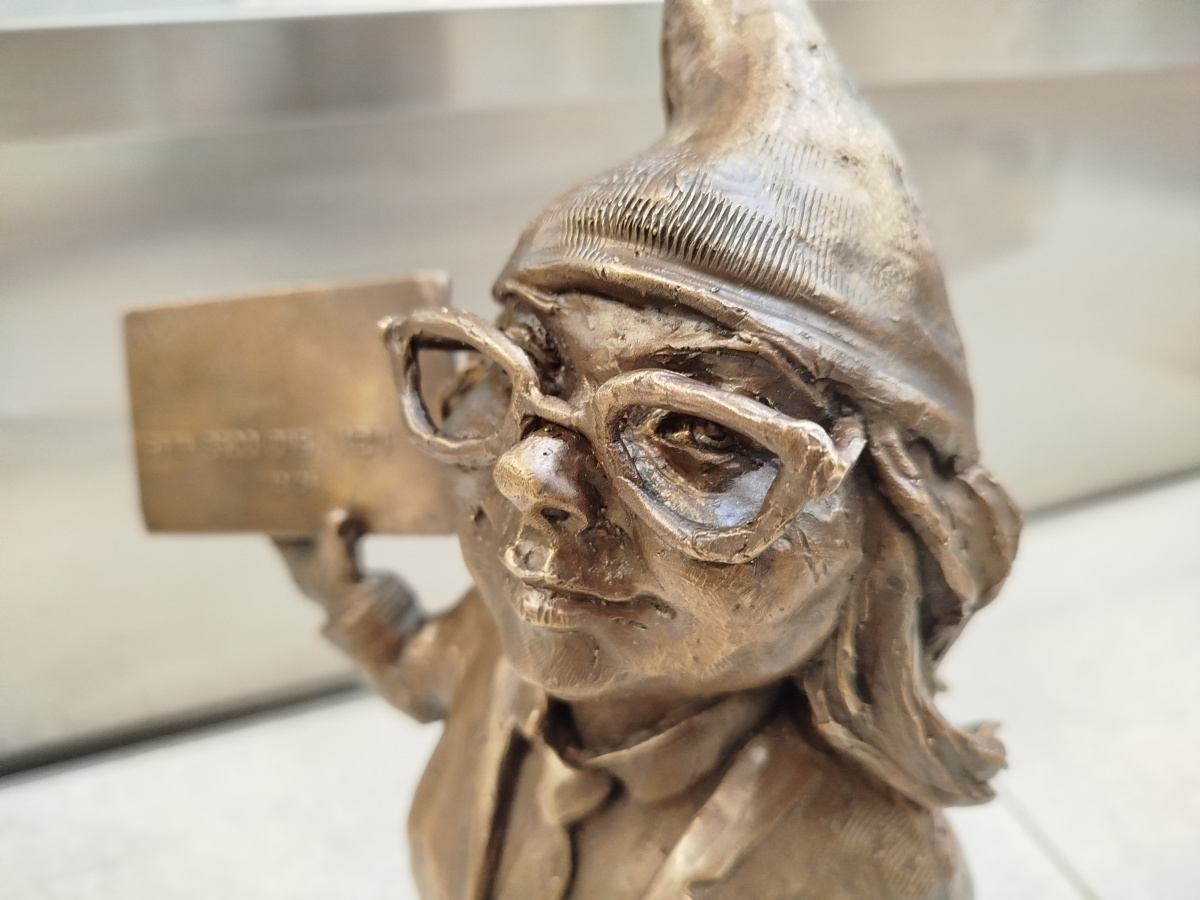 Foto enano No name en primer plano